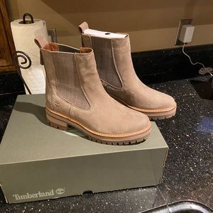 Timberland Chelsea brown slip on boot 🍫